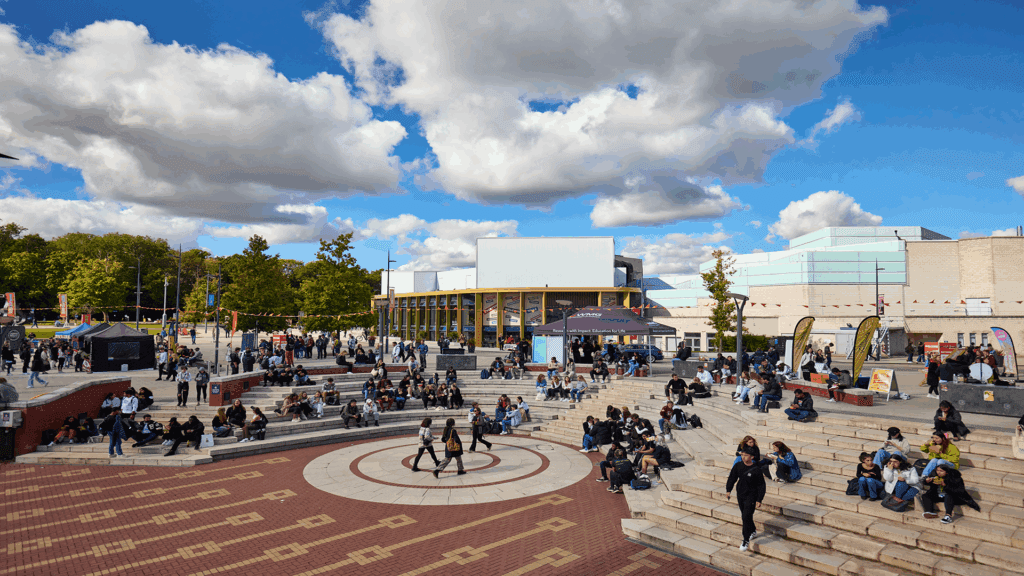 Study in the UK at University of Warwick